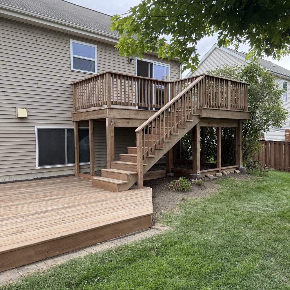 Cedar Deck & Railing installed in Shorewood, IL by AmeriDream Fence & Deck
